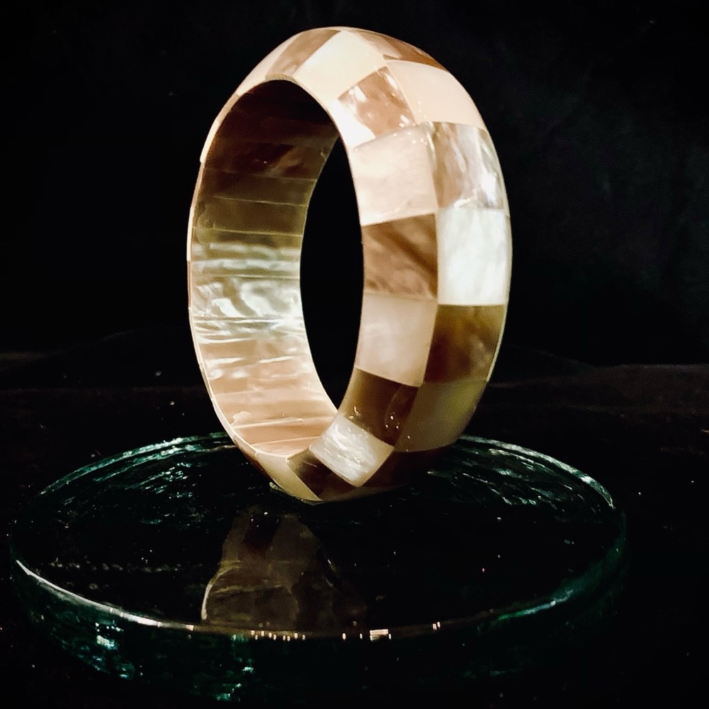 Mother of Pearl Bangle